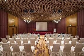 Dusit Princess Moonrise Beach Resort