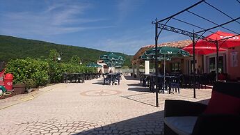 Camping Le Sous Bois