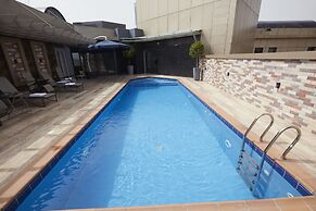 Belanova Apartments & Suites