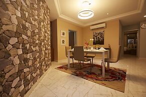 Belanova Apartments & Suites