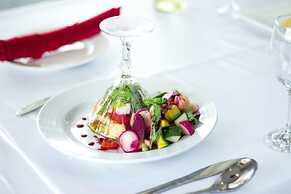 Belanova Apartments & Suites