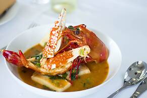 Belanova Apartments & Suites