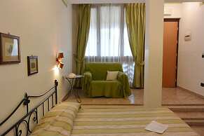 Hotel Italia