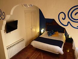 Cal Maginet Hotel