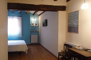Cal Maginet Hotel