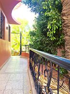 Hostel Villa Red City