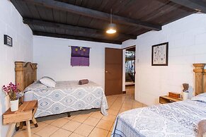 Tamarindo Guest House