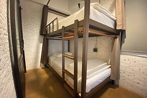 Yindee Travellers Lodge