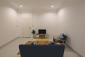 Yindee Travellers Lodge