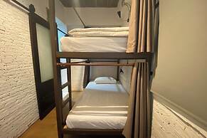 Yindee Travellers Lodge