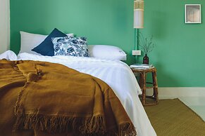 Yindee Travellers Lodge