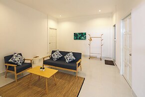 Yindee Travellers Lodge