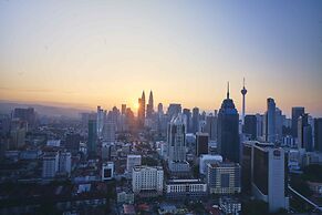 Regalia Residence @ KLCC View Sky Pool by MC