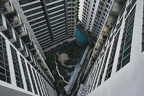 Regalia Residence @ KLCC View Sky Pool by MC