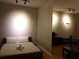 Regalia Residence @ KLCC View Sky Pool by MC