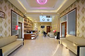 Hotel Sapphire World