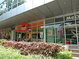 Grace at Mckinley Hill Global City