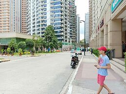 Grace at Mckinley Hill Global City