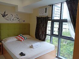 Grace at Mckinley Hill Global City