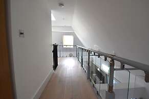 Northside Apartments Ealing