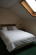Sara Placid Inn & Suites