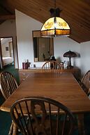 Sara Placid Inn & Suites