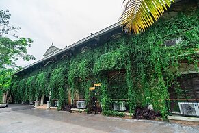 Khum Damnoen Resort