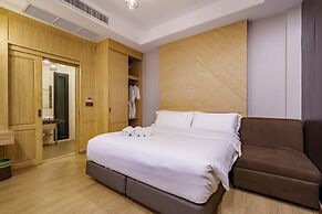 Khum Damnoen Resort
