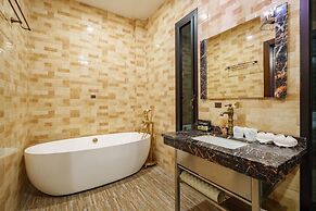 Khum Damnoen Resort