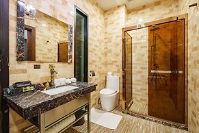 Khum Damnoen Resort