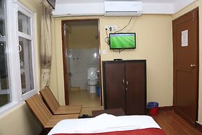 Hotel Holy Temple Tree & Chautari Cafe