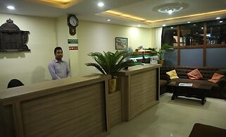 Hotel Holy Temple Tree & Chautari Cafe