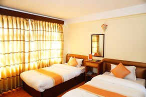 Hotel Holy Temple Tree & Chautari Cafe