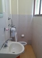 Hotel Holy Temple Tree & Chautari Cafe