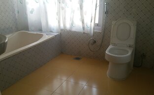 Hotel Holy Temple Tree & Chautari Cafe