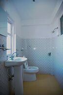 Hotel Holy Temple Tree & Chautari Cafe