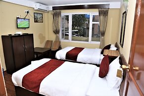 Hotel Holy Temple Tree & Chautari Cafe