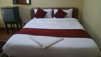 Hotel Holy Temple Tree & Chautari Cafe