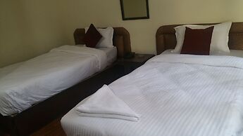 Hotel Holy Temple Tree & Chautari Cafe