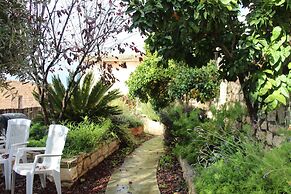 Artists' Colony Inn Zefat