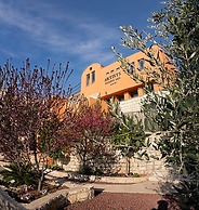 Artists' Colony Inn Zefat