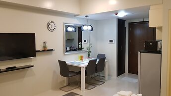 One Palm Tree Villas Classy Condotel