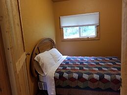 Schott’s Lake Conference & Resort