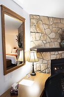 Schott’s Lake Conference & Resort