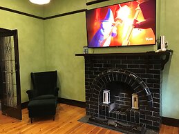 Ambrosia Holiday Home