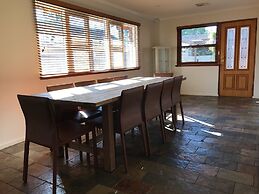 Ambrosia Holiday Home