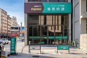 CHECK inn Express Taichung Fuxing