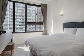 CHECK inn Express Taichung Fuxing
