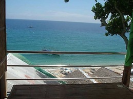 Antipolo Beach Haus Annex