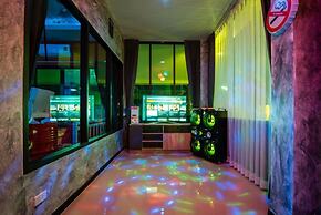 Mountain Field Pool Villa Cha-am